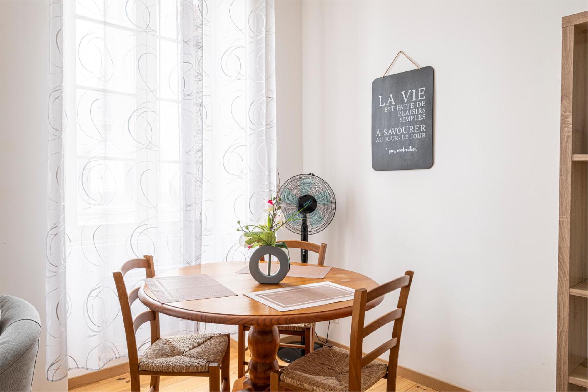 Le Douillet Bearnais Apartment Pau Exterior photo